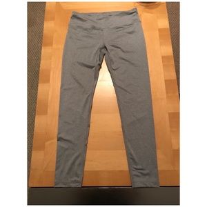 Silver workout leggings.